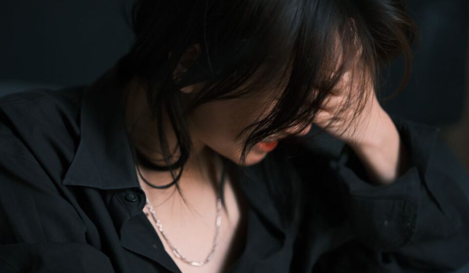 양극성장애(조울증) 기분변동 패턴, 조증·우울 시기가 반복되는 이유와 관리 팁